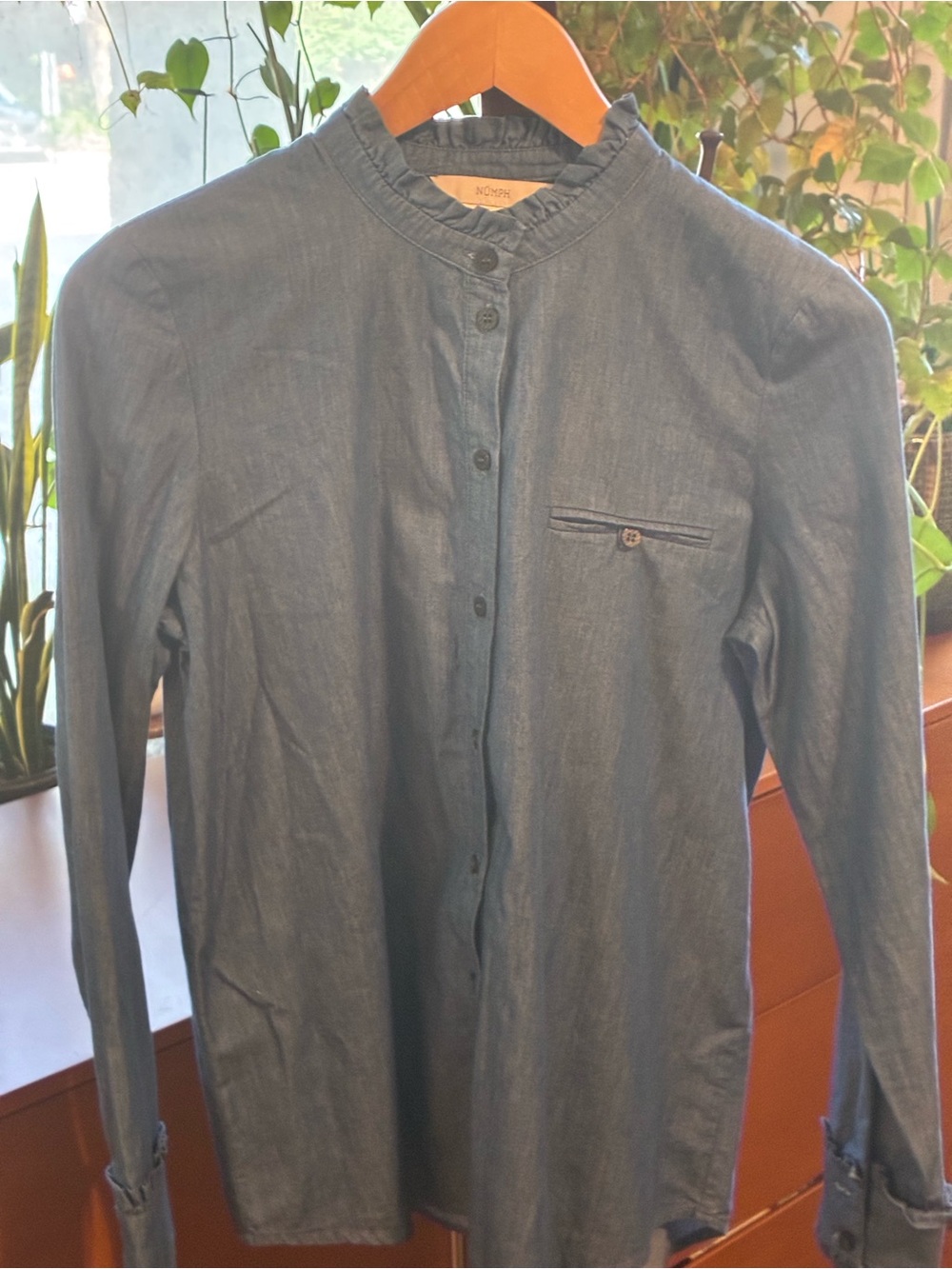 Women's Ruffle Collar Chambray Blouse in Denim Blue